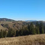 بيت للعطل у медовому раю