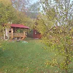 у медовому раю
