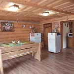Holiday home у медовому раю