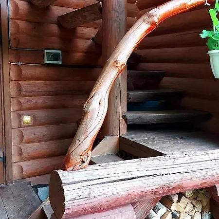 у медовому раю Сasa de vacaciones Rostoka (Transcarpathia)