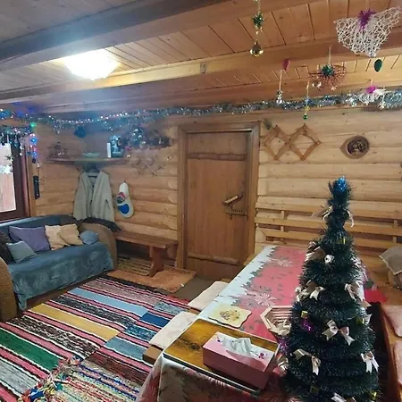 Будинок відпочинку у медовому раю