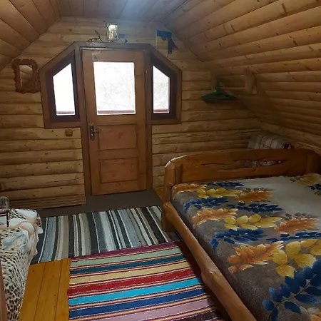 у медовому раю Nyaraló