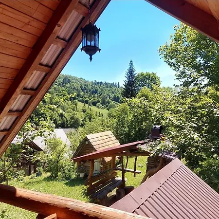 בית נופש у медовому раю Rostoka (Transcarpathia)
