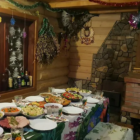 у медовому раю Nyaraló Rosztoka