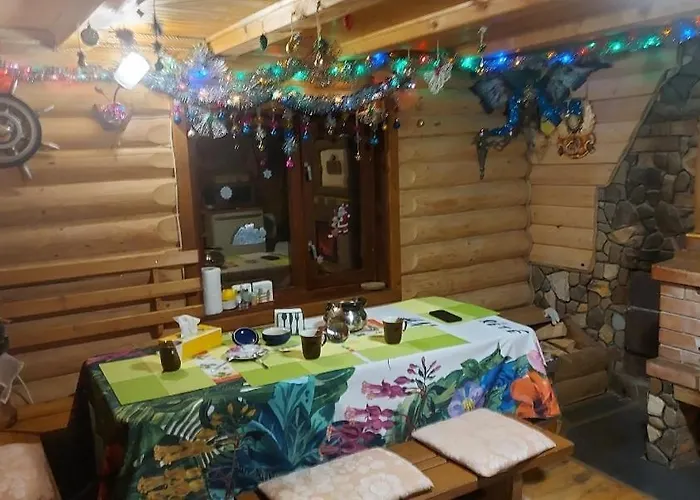 у медовому раю Semesterbostad Rostoka (Transcarpathia)